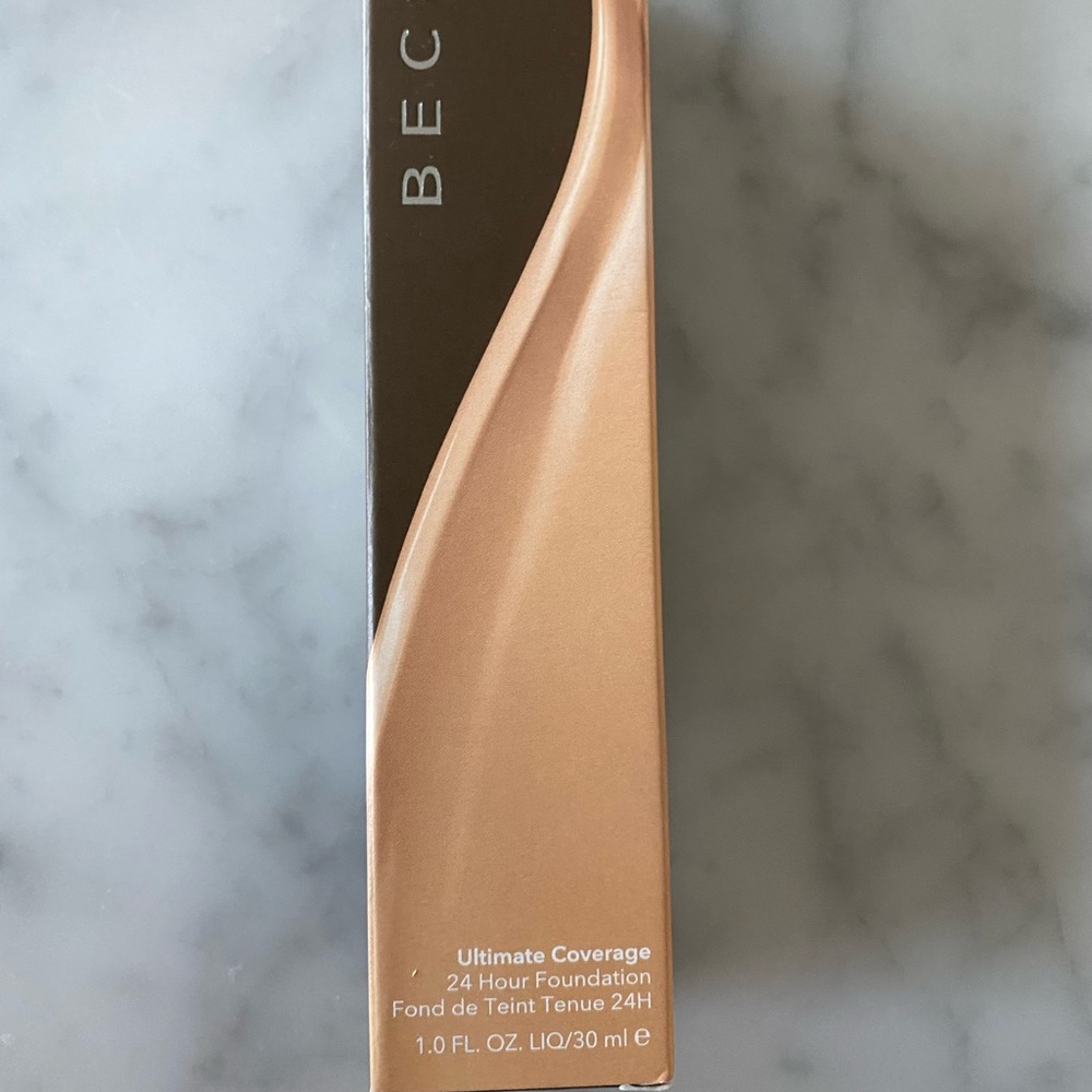 Brand new, Becca Cosmetics, ultimate coverage 24 hr foundation